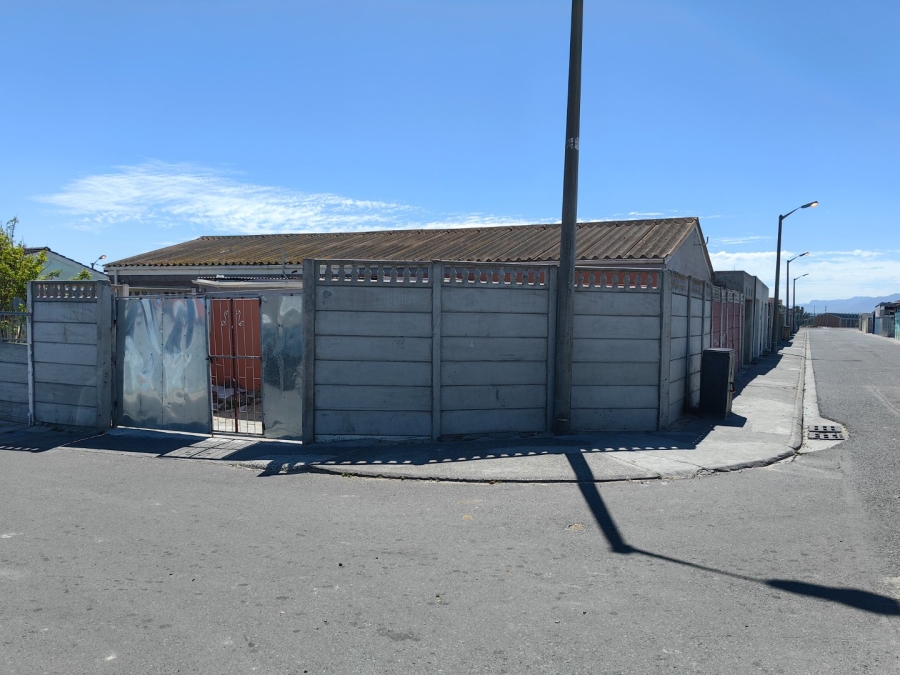 3 Bedroom Property for Sale in Beacon Valley Western Cape